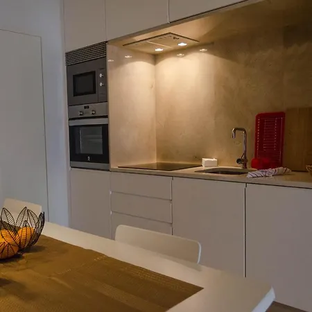 Appartamento Altido Trendy 2br Apt In Sao Bento, Moments From Garden Sao Bento Lisbona
