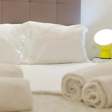 Altido Trendy 2br Apt In Sao Bento, Moments From Garden Sao Bento Lissabon